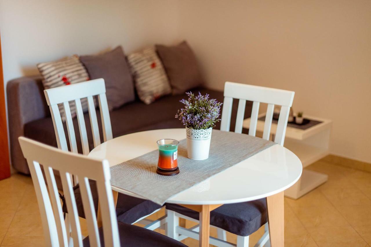 Apartmani Marina Klek Eksteriør bilde