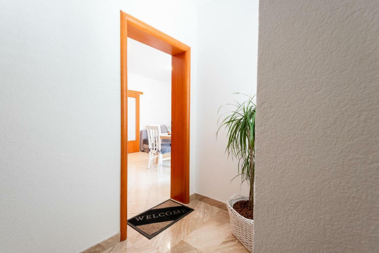 Apartmani Marina Klek Eksteriør bilde