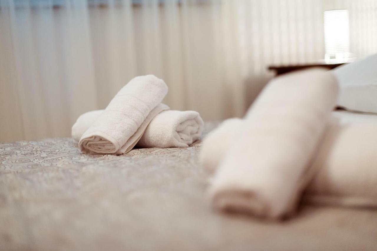 Apartmani Marina Klek Eksteriør bilde